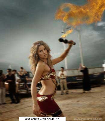 poze shakira - suuuuuuuuuuupeeeeeeeeeeeeer - shakira
